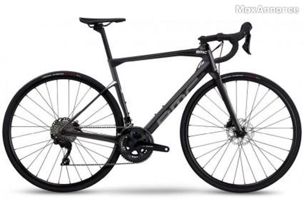 2023 BMC ROADMACHINE FIVE 105 DI2 ROAD BIKE - WORLD RACYCLES